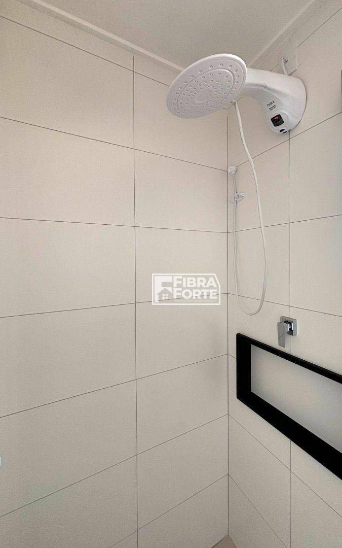 Apartamento à venda com 1 quarto, 41m² - Foto 2