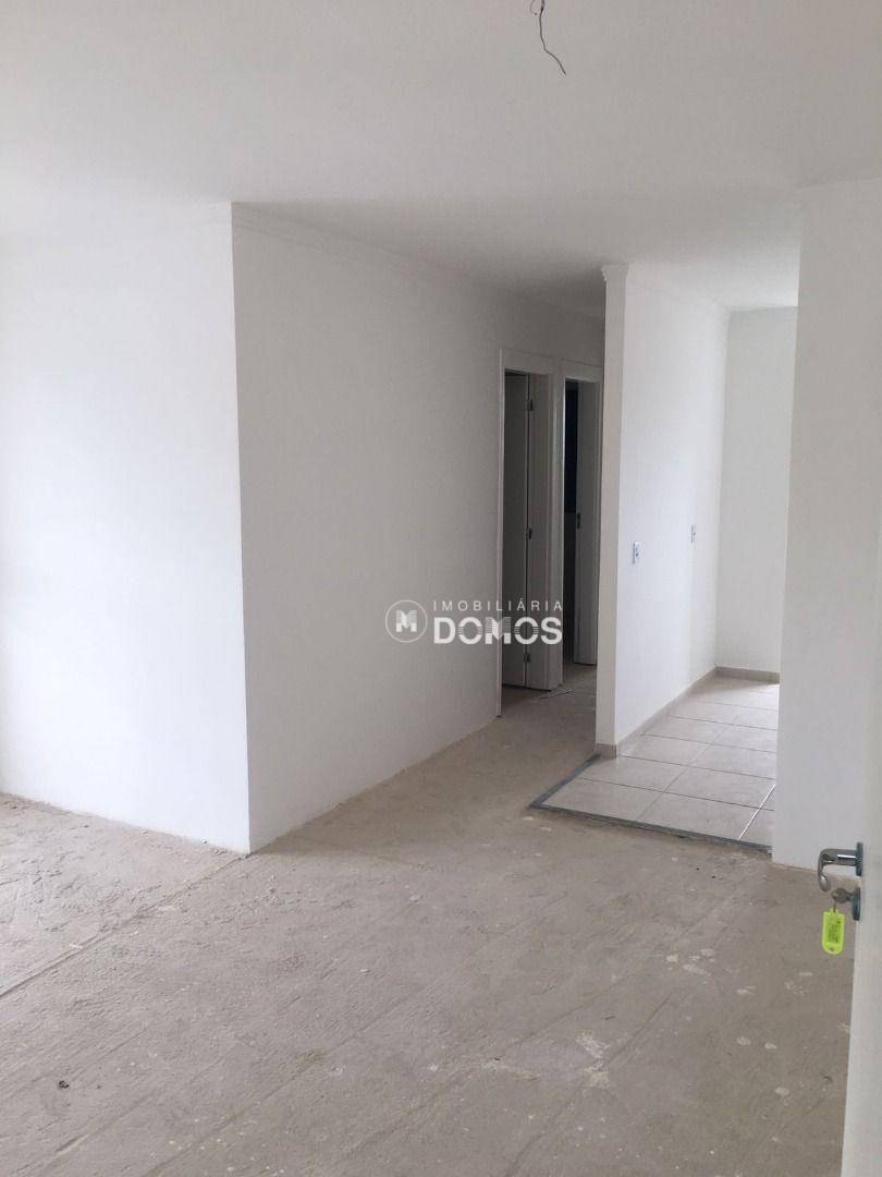 Apartamento à venda com 2 quartos, 58m² - Foto 7