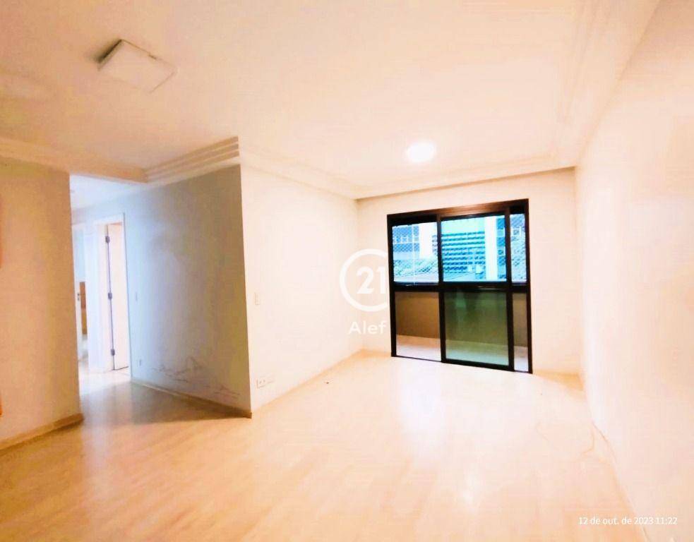 Apartamento à venda com 3 quartos, 78m² - Foto 4