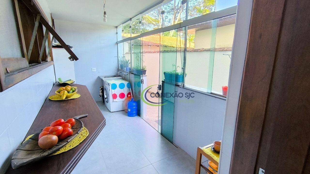 Sobrado à venda com 4 quartos, 375m² - Foto 8