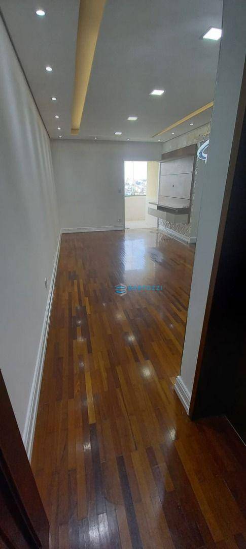 Apartamento à venda com 2 quartos, 65m² - Foto 5