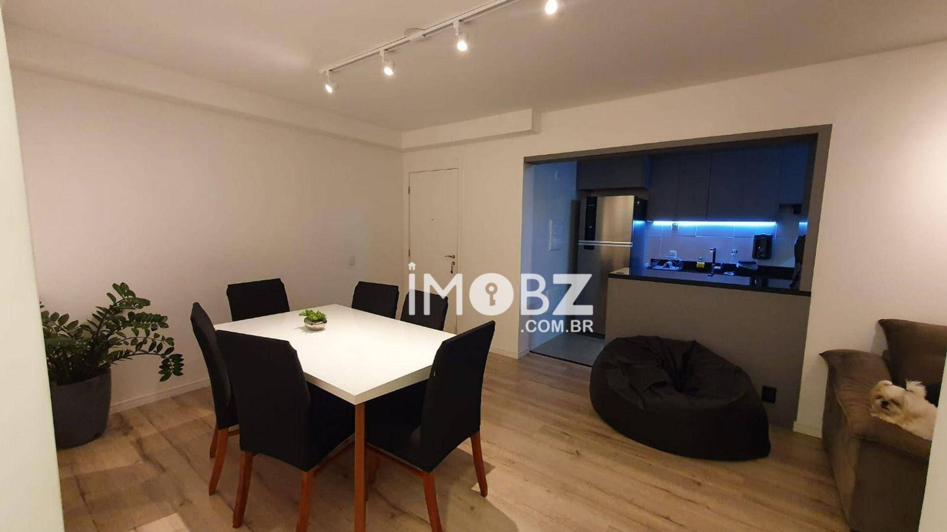 Apartamento à venda com 3 quartos, 90m² - Foto 2