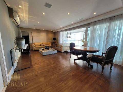 Apartamento à venda com 4 quartos, 242m² - Foto 6