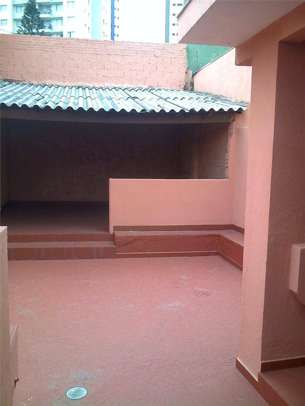 Sobrado à venda com 2 quartos, 200m² - Foto 11