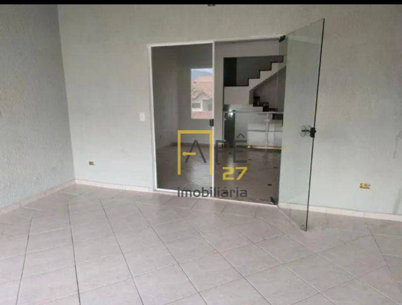 Sobrado para alugar com 3 quartos, 232m² - Foto 8