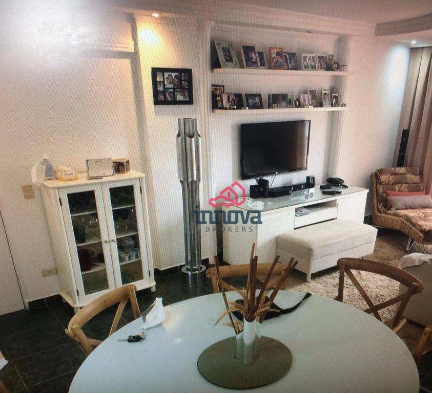 Apartamento à venda com 3 quartos, 96m² - Foto 4