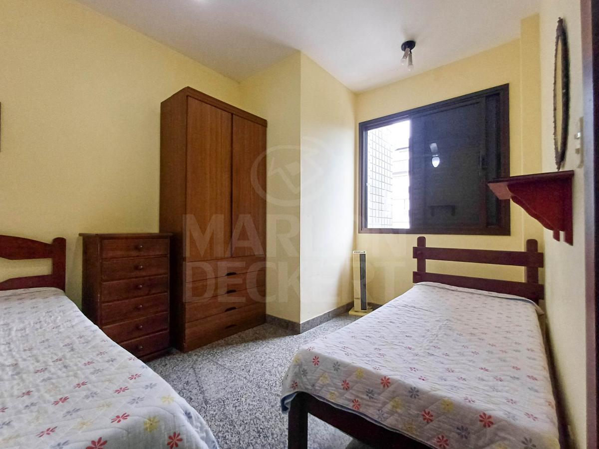 Apartamento à venda com 3 quartos, 145m² - Foto 17