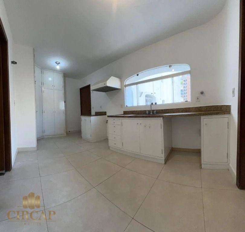 Apartamento à venda com 2 quartos, 218m² - Foto 7