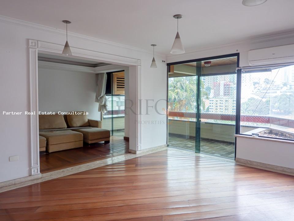 Apartamento à venda com 3 quartos, 187m² - Foto 1