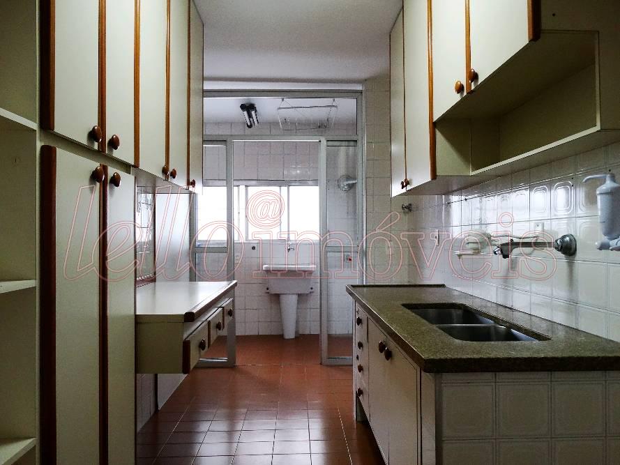 Apartamento para alugar com 3 quartos, 90m² - Foto 12