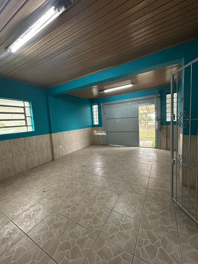 Casa à venda com 2 quartos, 90m² - Foto 11