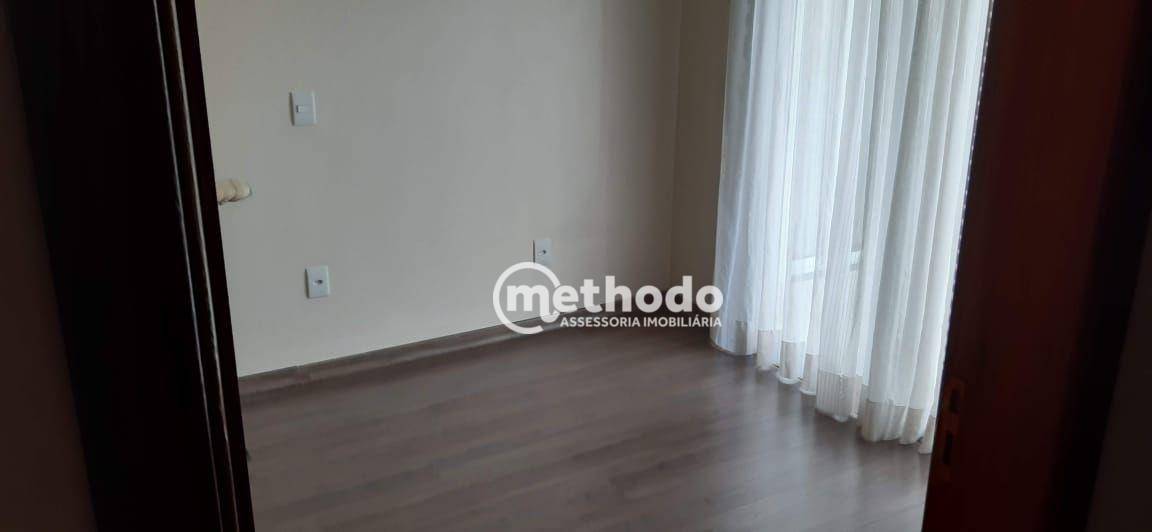 Casa à venda com 3 quartos, 330m² - Foto 9