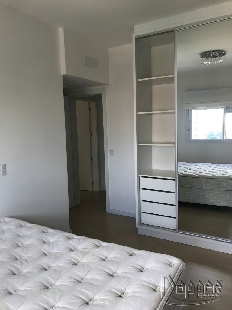 Apartamento à venda com 3 quartos, 103m² - Foto 9