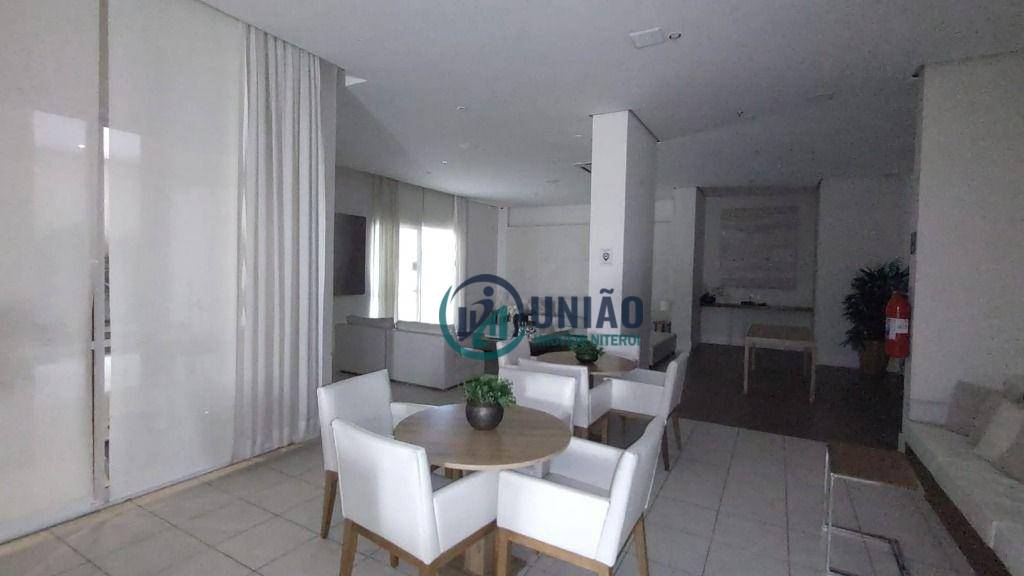 Apartamento à venda com 2 quartos, 60m² - Foto 21