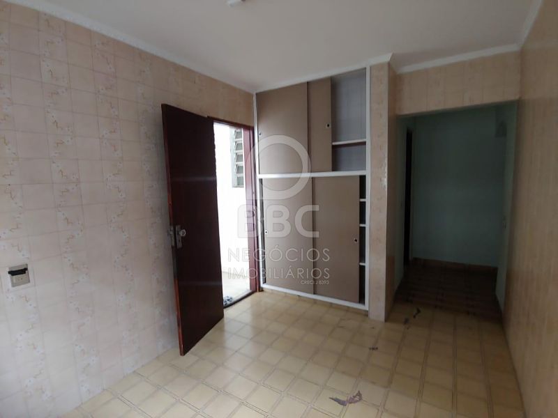 Casa à venda com 1 quarto, 147m² - Foto 5