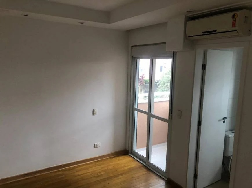 Apartamento à venda com 3 quartos, 124m² - Foto 13