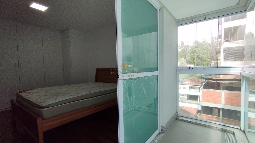 Apartamento à venda com 3 quartos, 140m² - Foto 12
