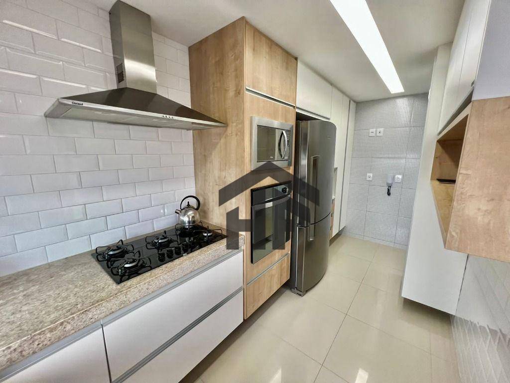 Apartamento à venda com 3 quartos, 134m² - Foto 11