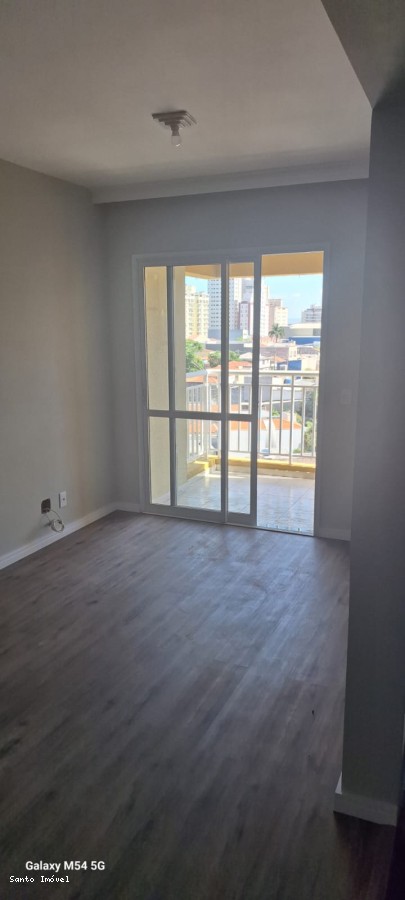 Apartamento à venda com 2 quartos, 69m² - Foto 2