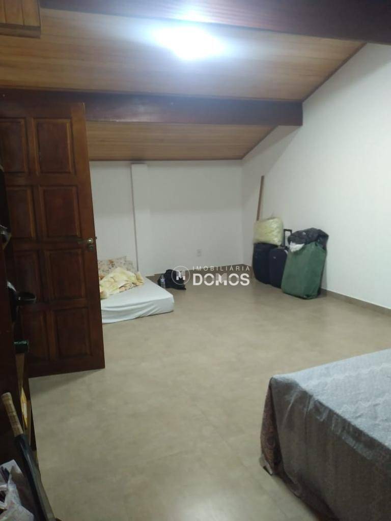 Casa à venda com 4 quartos, 512m² - Foto 35