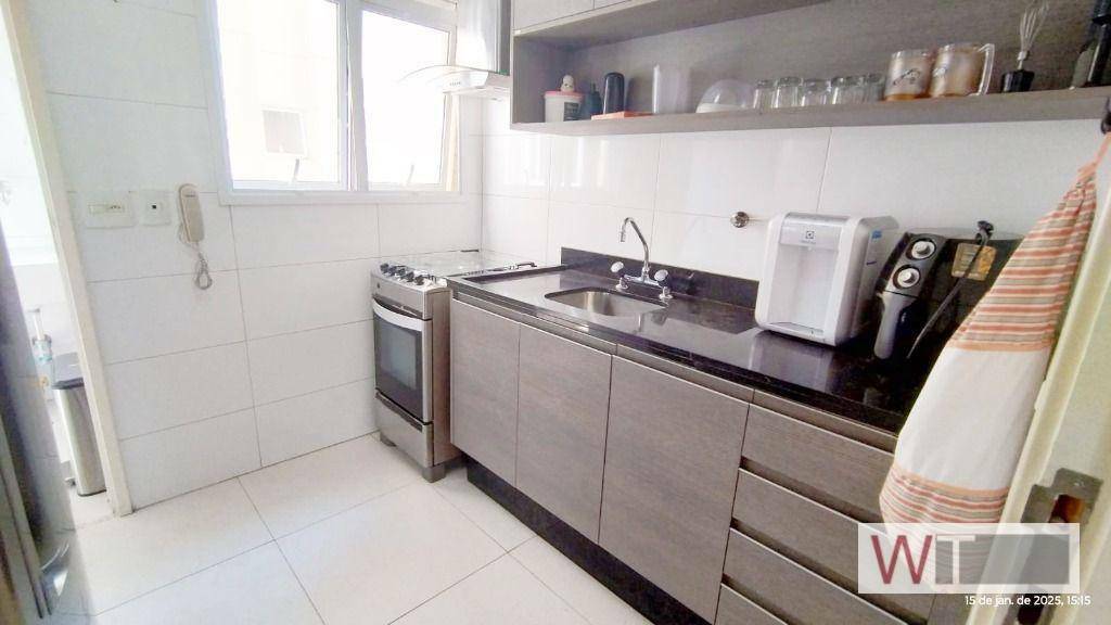 Apartamento para alugar com 3 quartos, 94m² - Foto 7