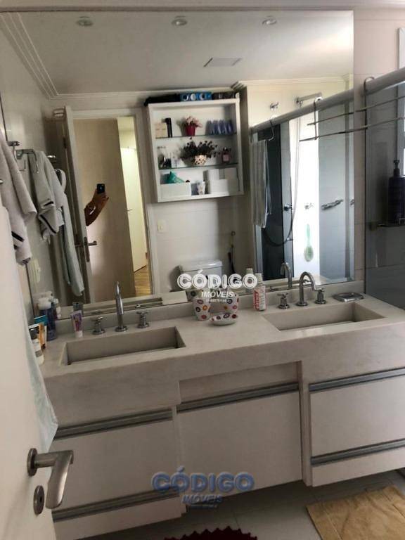 Apartamento à venda com 3 quartos, 194m² - Foto 42