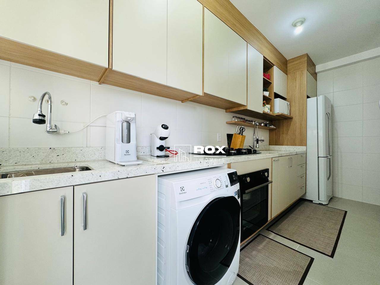Apartamento à venda com 2 quartos, 67m² - Foto 9