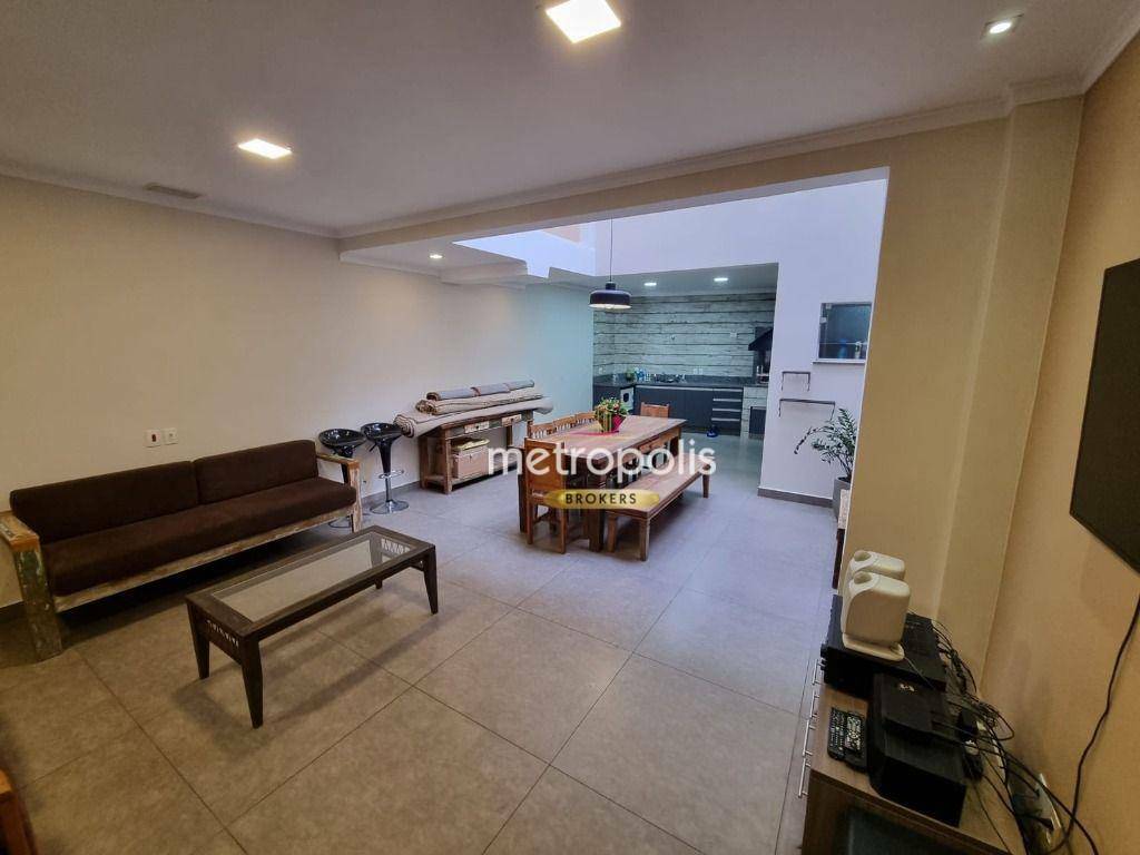 Sobrado à venda com 3 quartos, 266m² - Foto 3