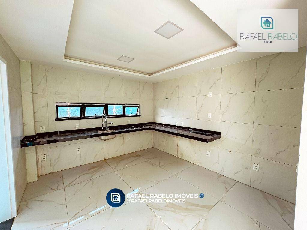 Casa de Condomínio à venda com 4 quartos, 330m² - Foto 6
