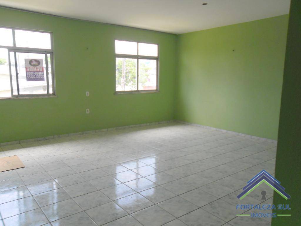 Casa à venda com 4 quartos, 240m² - Foto 9