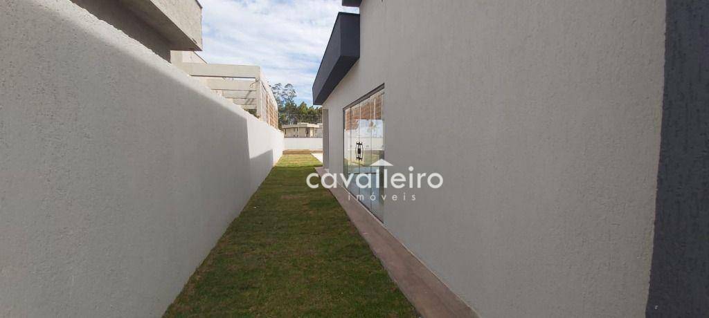 Casa de Condomínio à venda com 4 quartos, 135m² - Foto 2