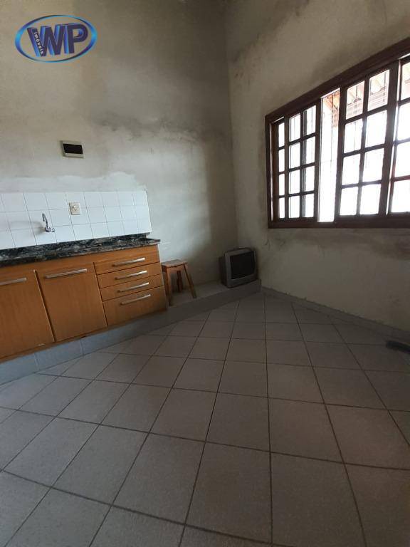 Sobrado à venda com 3 quartos, 180m² - Foto 48