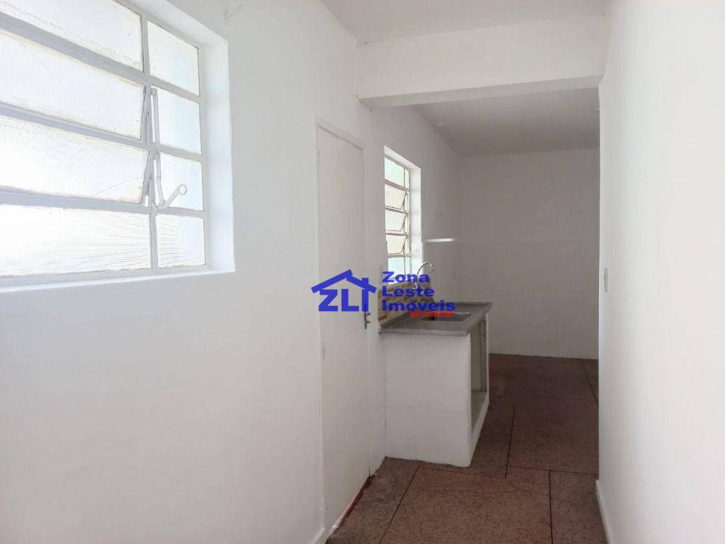 Apartamento para alugar com 3 quartos, 80m² - Foto 15