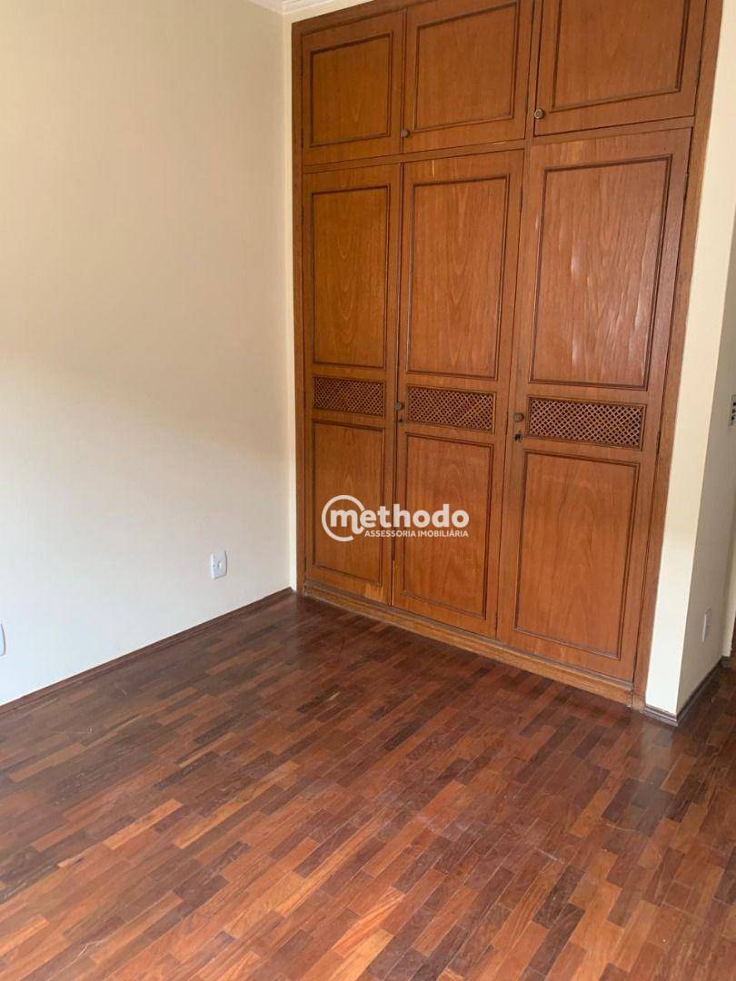 Casa à venda com 3 quartos, 206m² - Foto 14