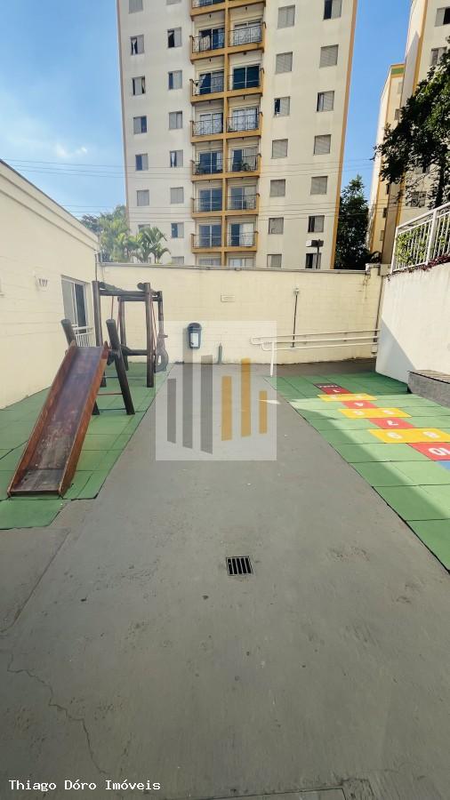Apartamento para alugar com 2 quartos, 50m² - Foto 25