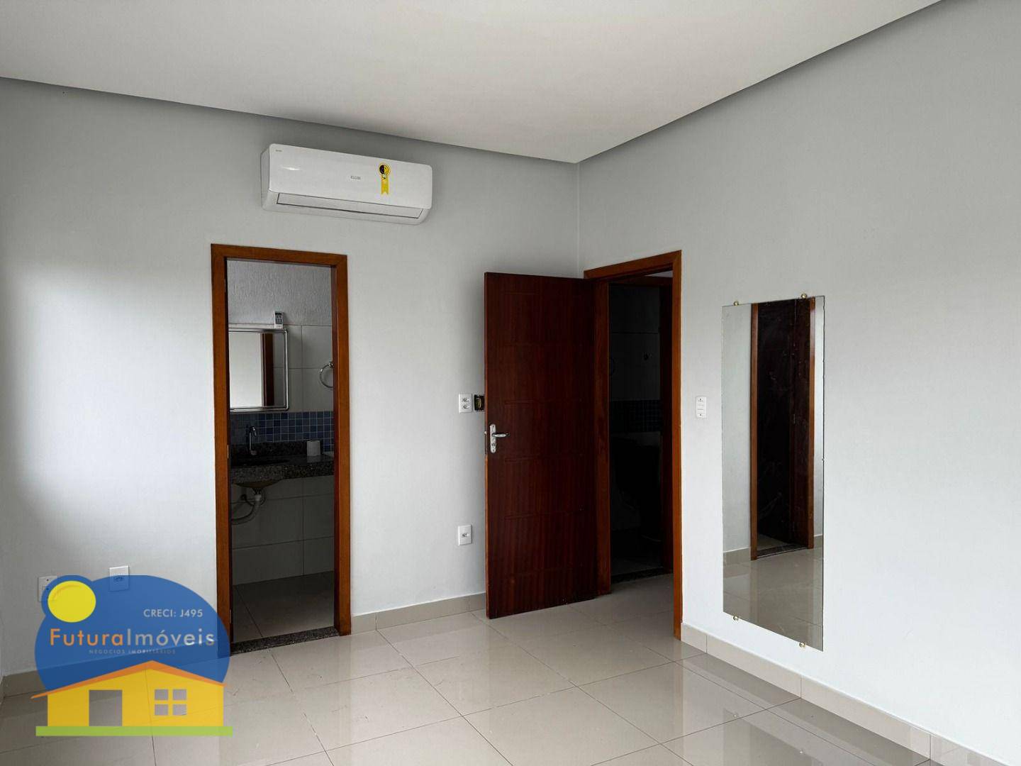 Casa para alugar com 3 quartos, 140m² - Foto 3