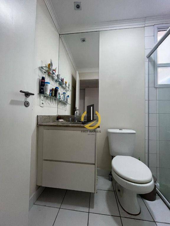 Apartamento à venda com 3 quartos, 106m² - Foto 15