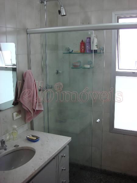 Apartamento para alugar com 2 quartos, 107m² - Foto 6