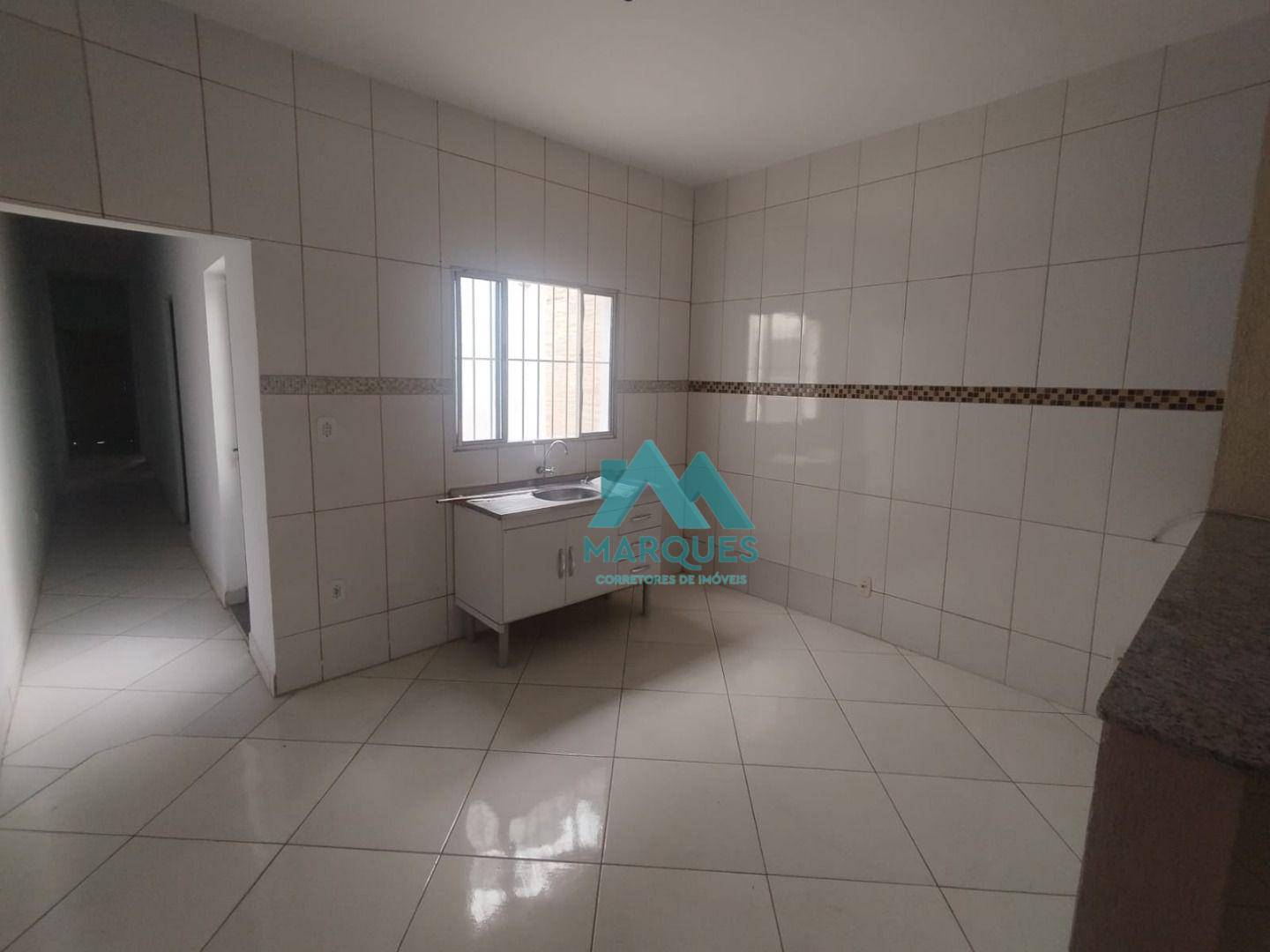 Casa à venda com 2 quartos, 100m² - Foto 5