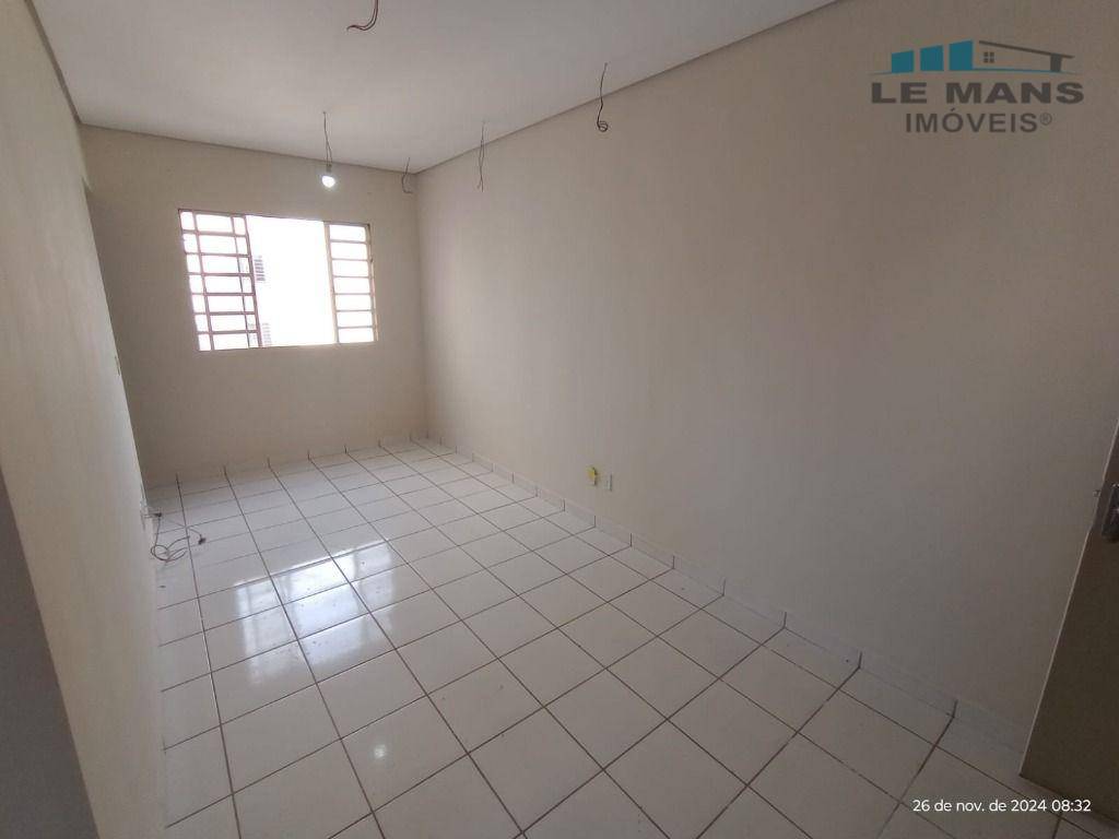 Apartamento à venda com 2 quartos, 48m² - Foto 2