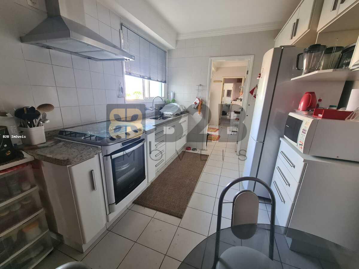 Apartamento à venda com 3 quartos, 150m² - Foto 15