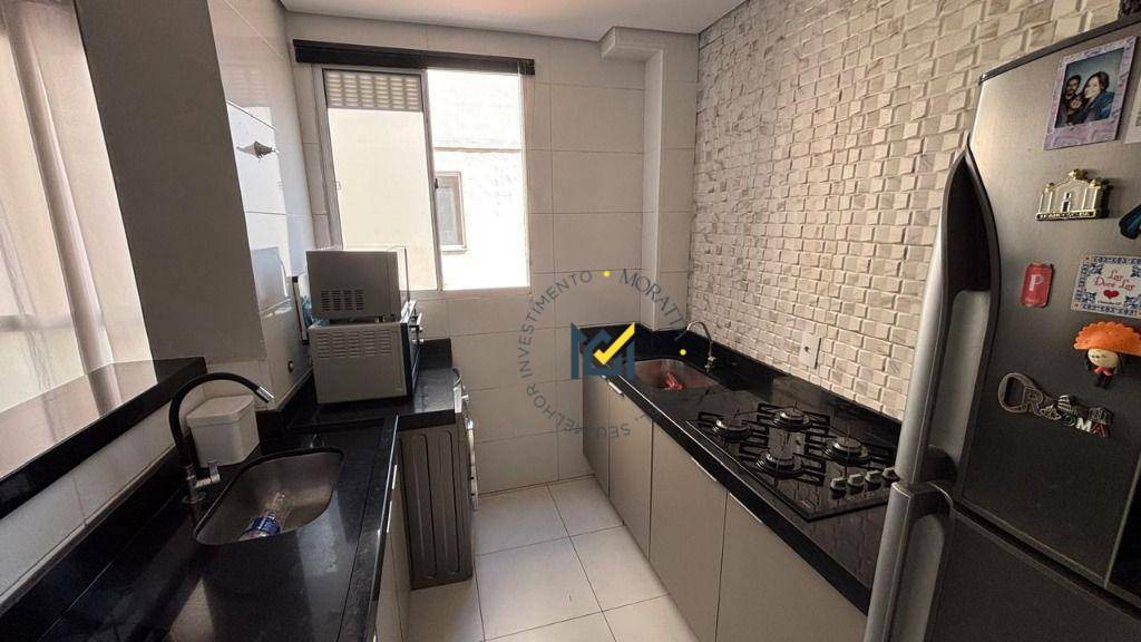 Apartamento à venda com 2 quartos, 45m² - Foto 3