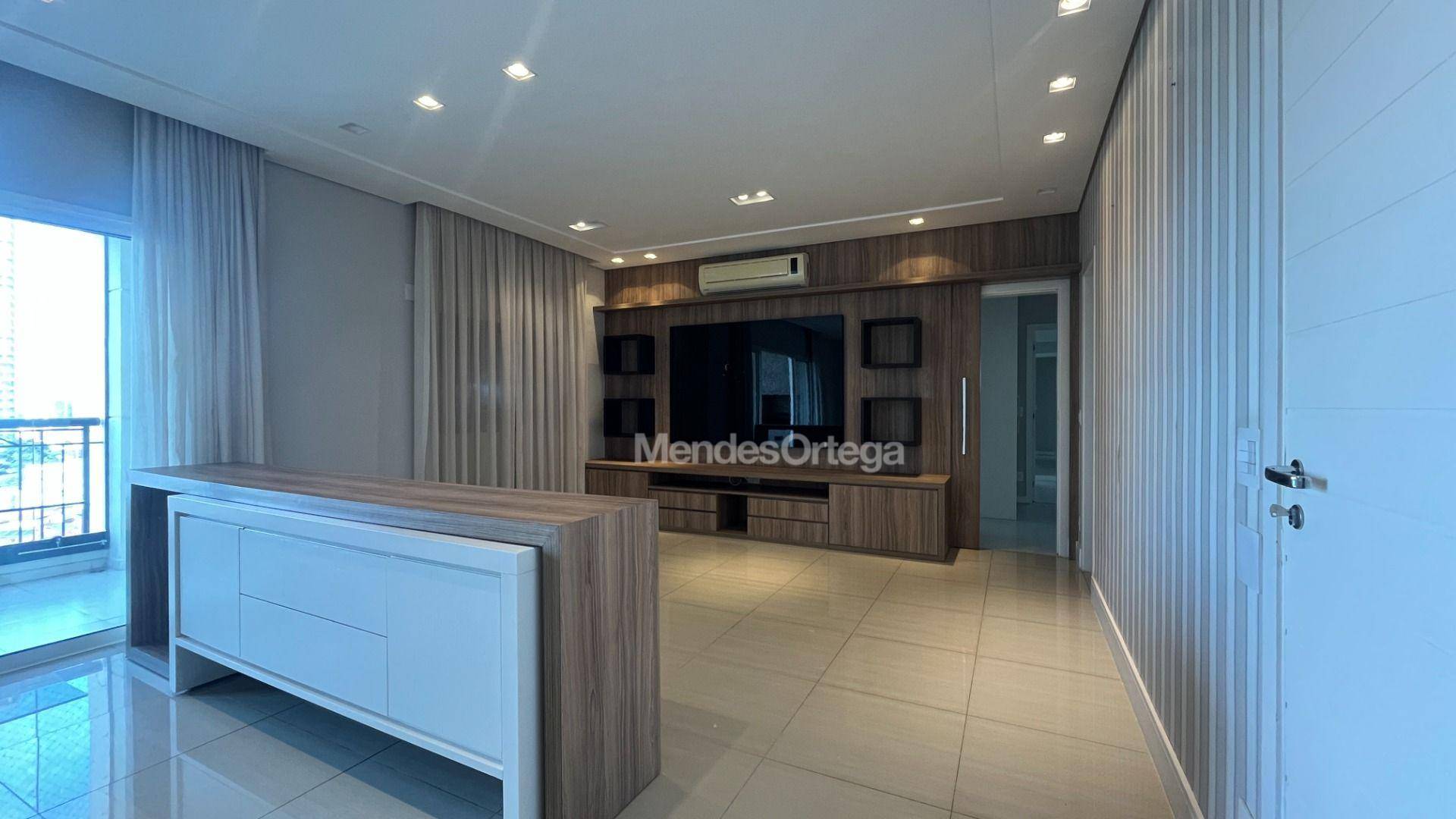 Apartamento, 3 quartos, 196 m² - Foto 5