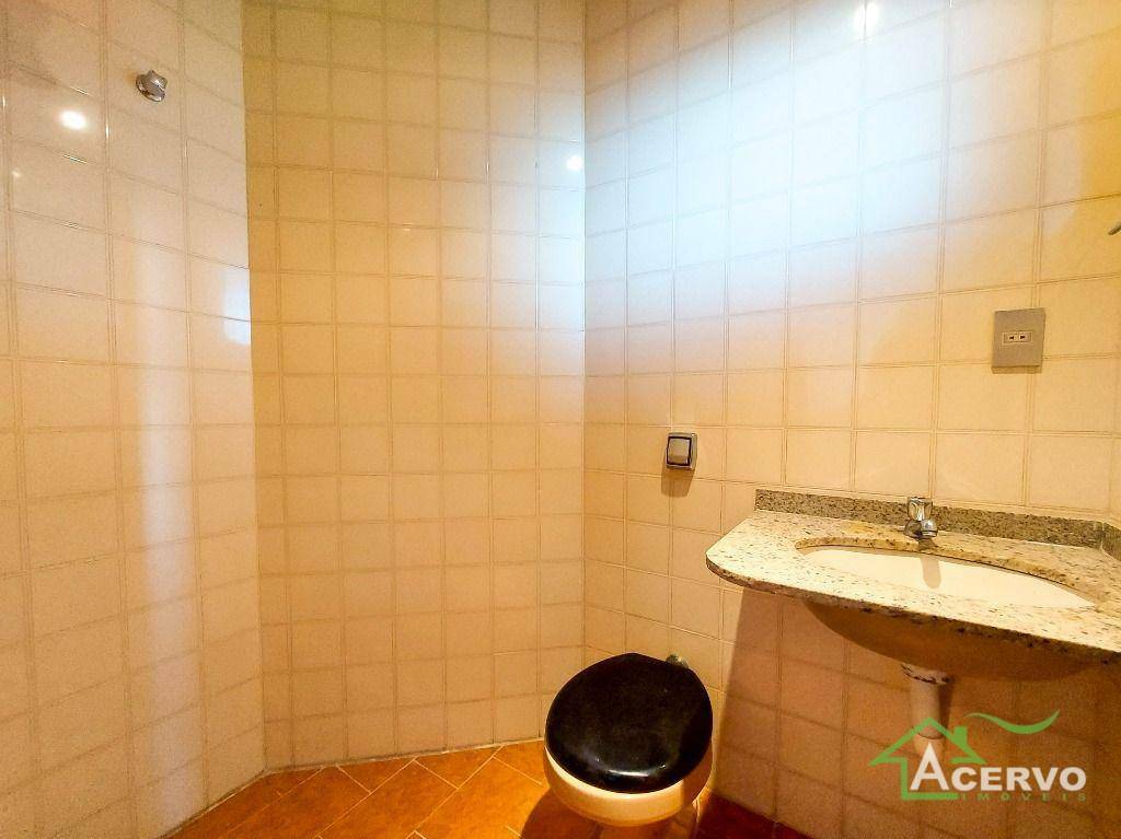 Apartamento à venda com 4 quartos, 203m² - Foto 35