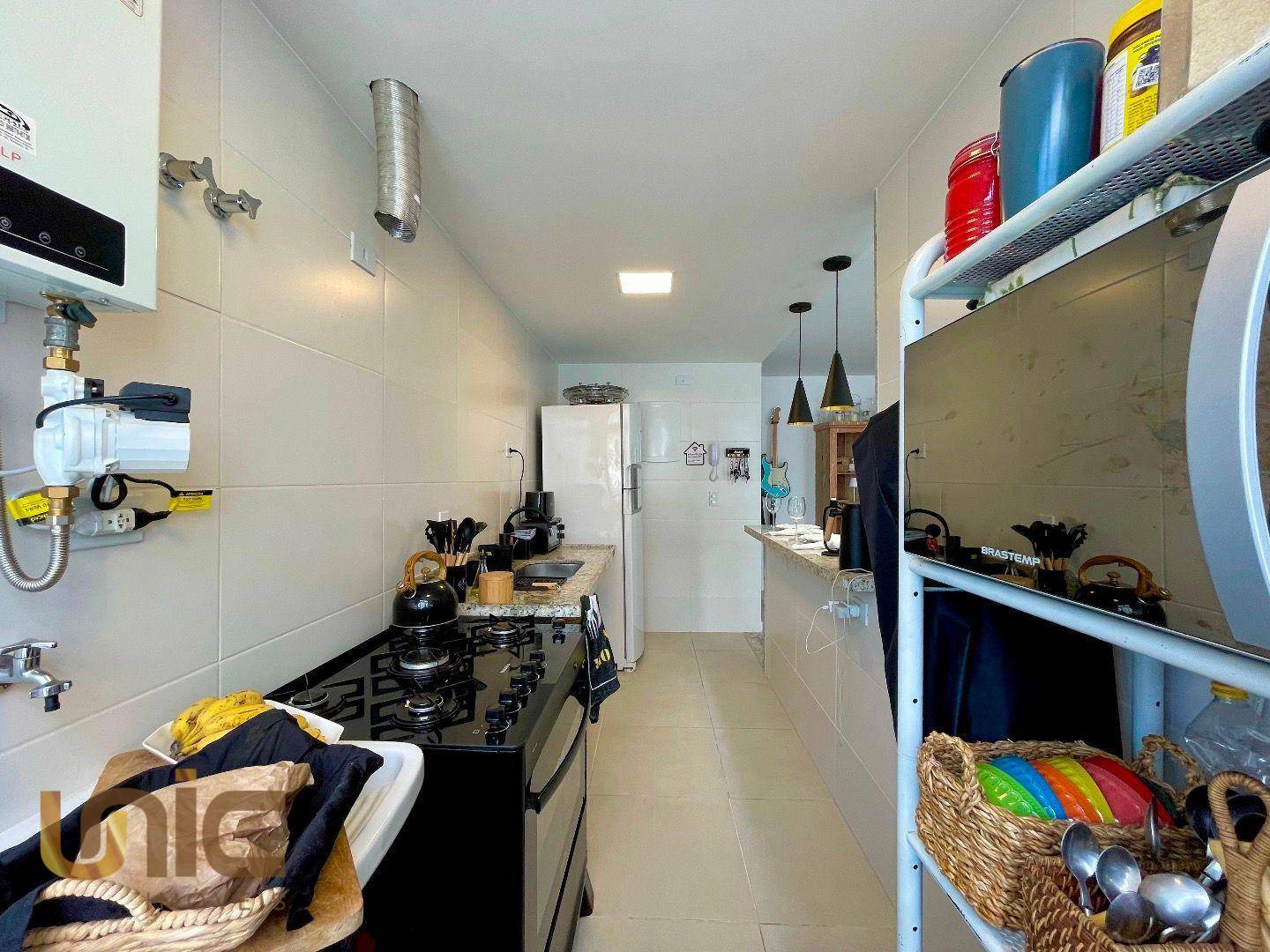 Apartamento à venda com 3 quartos, 77m² - Foto 8