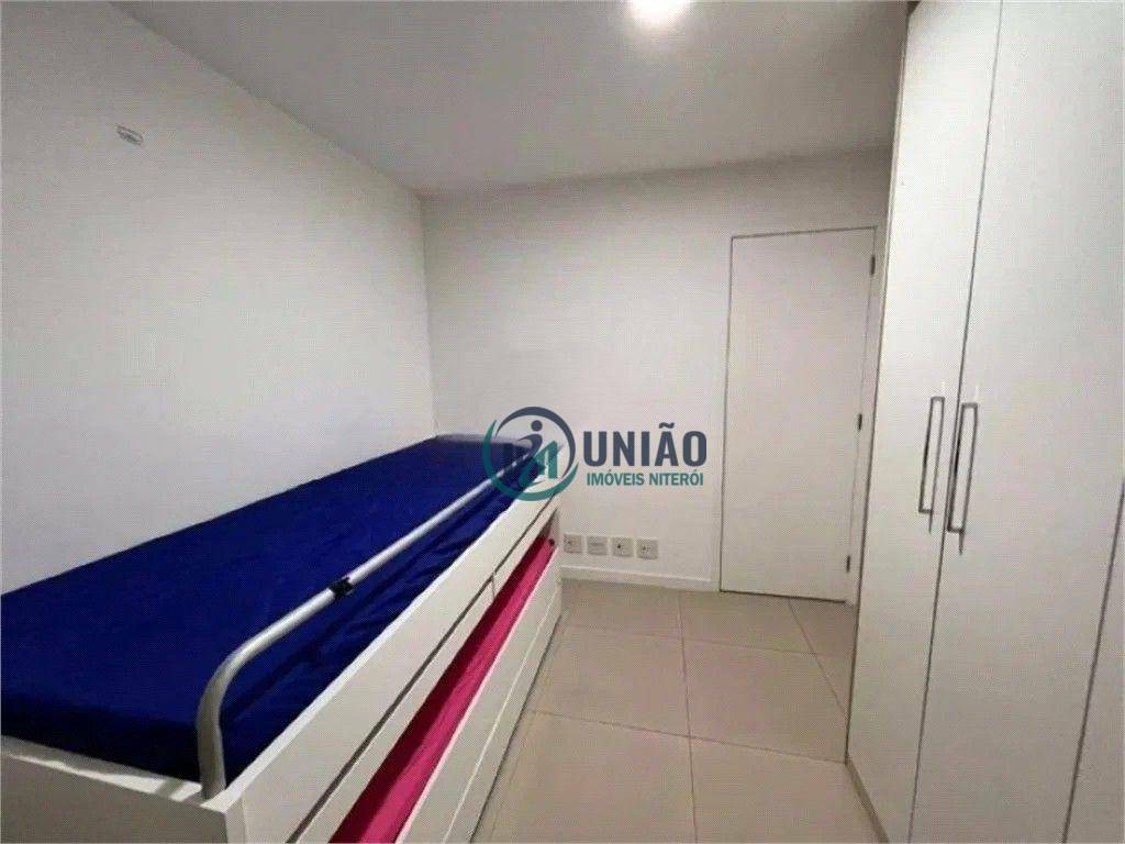 Apartamento à venda com 2 quartos, 80m² - Foto 4