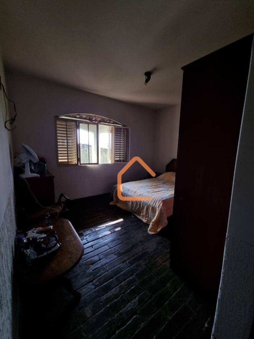 Casa, 4 quartos, 254 m² - Foto 17