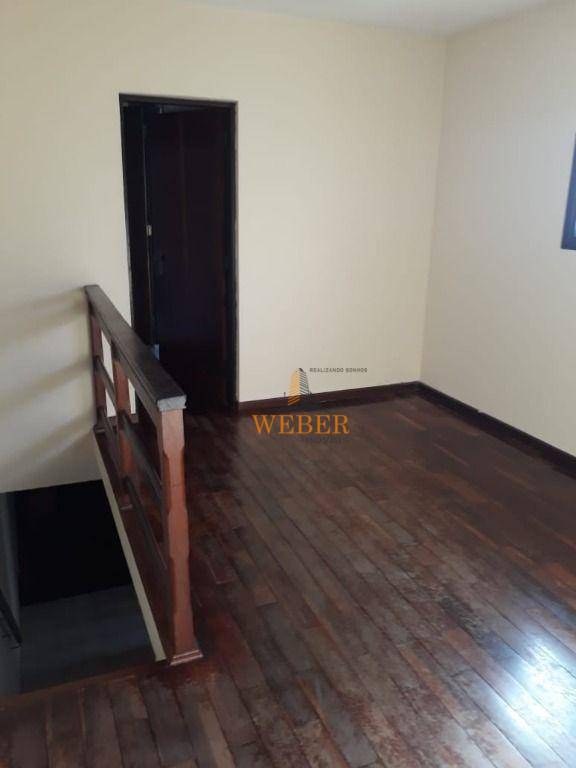 Casa à venda com 3 quartos, 200m² - Foto 9