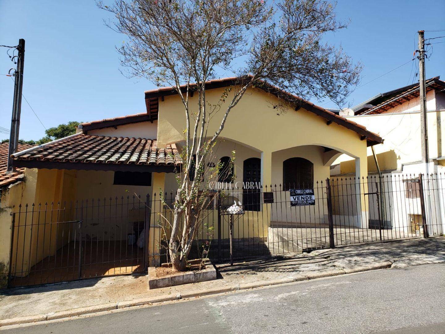 Casa à venda com 3 quartos, 70m² - Foto 1