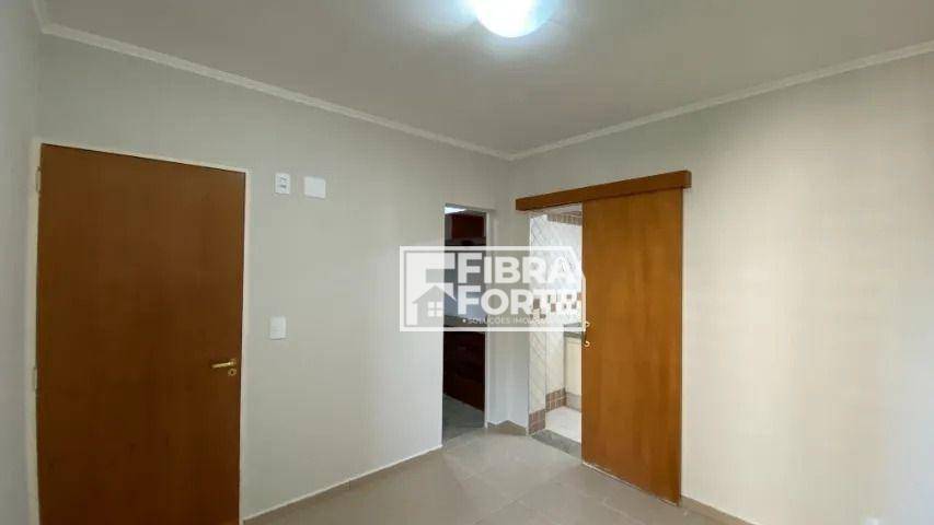 Apartamento à venda com 3 quartos, 131m² - Foto 12